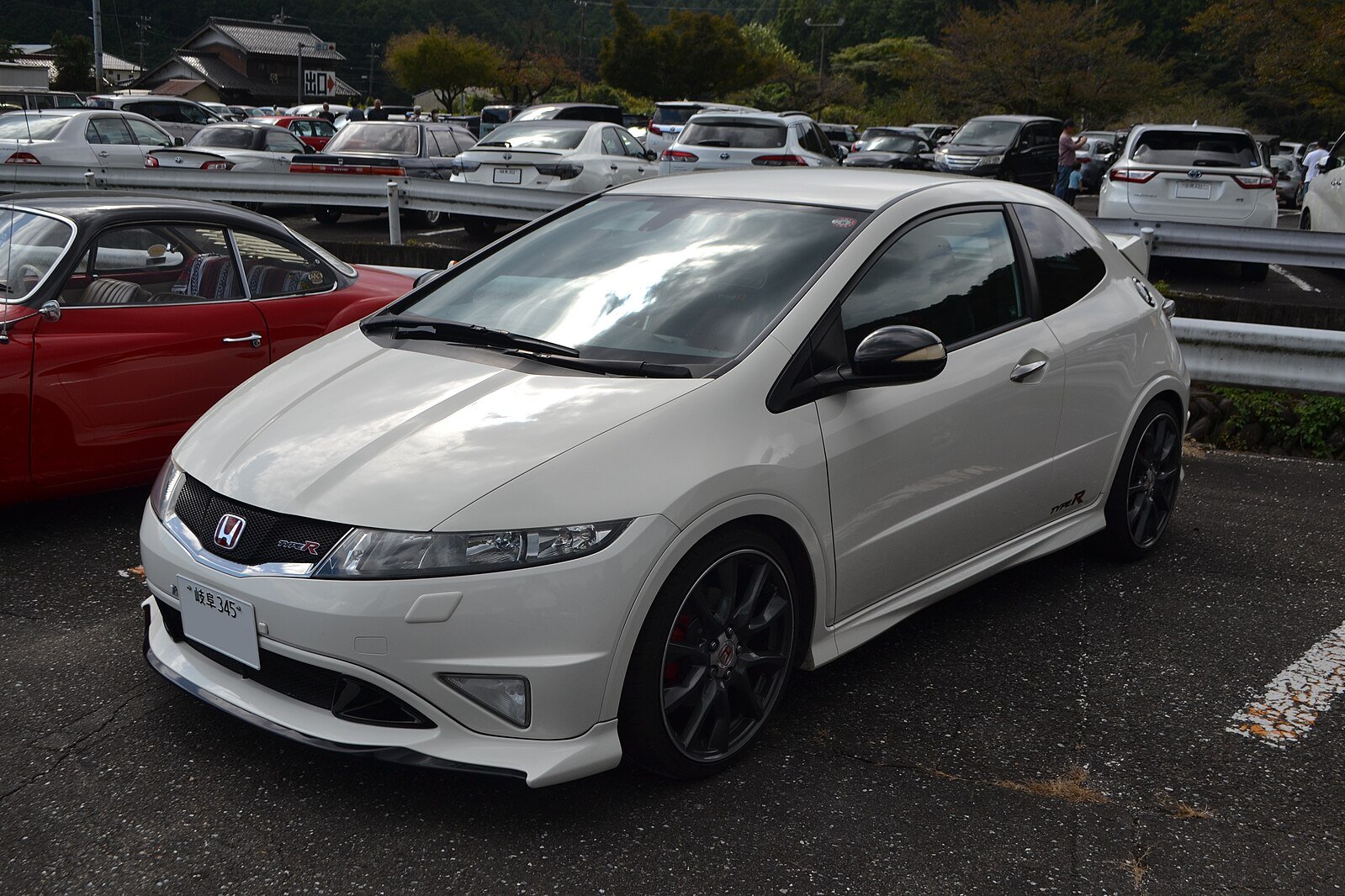 Honda_FN2_Civic_TYPE_ℝ_23101513024